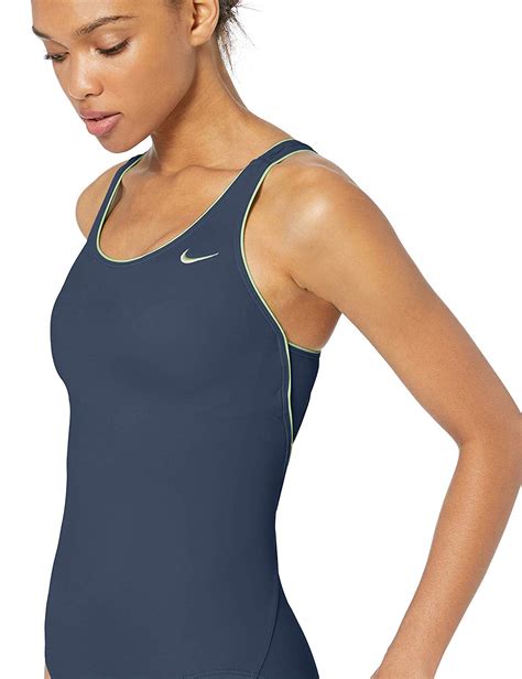 Women's Nike Swimsuits 